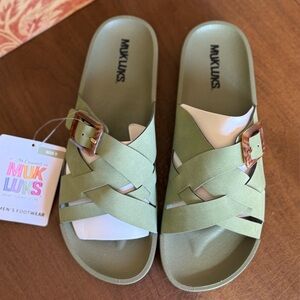 NWT Muk Luks Women's Olive Green Slide Sandals
